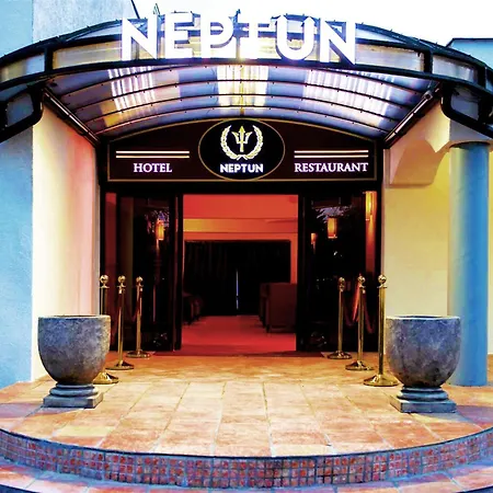 Promenada Centrum Resort *